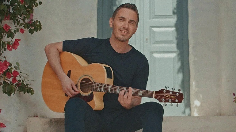 Θετικος στον κορονοιο ο Μιχαλης Χατζηγιαννης αν και πληρως εμβολιασμενος