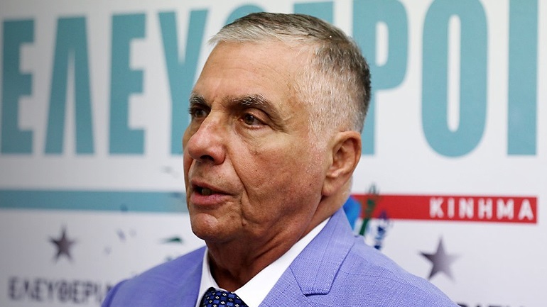 τραγγας με covid μεθ